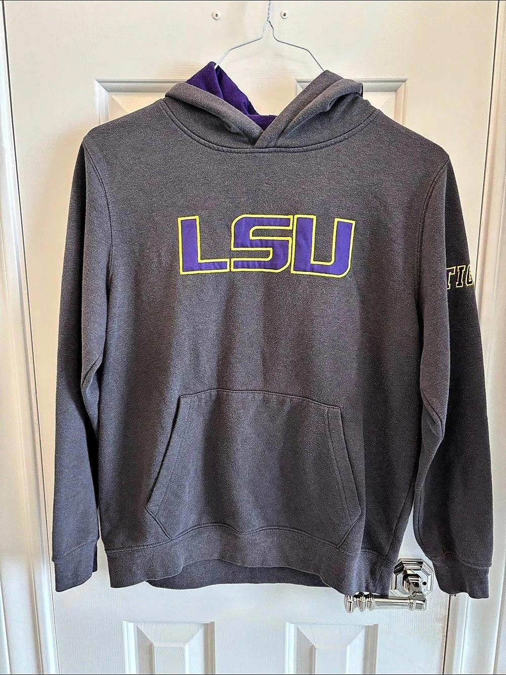 Colosseum LSU Louisiana State Hoodie Gray Purple Hoodie Boys Large